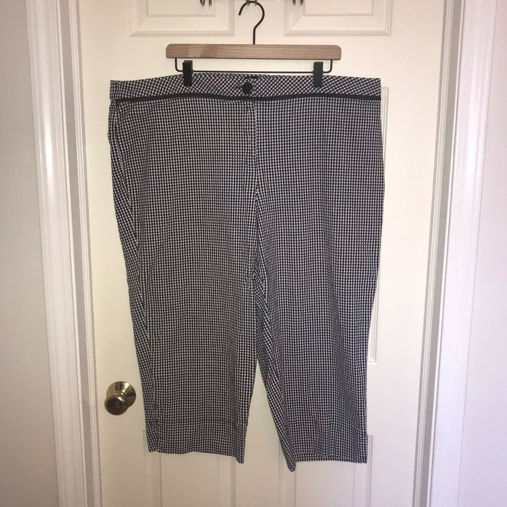 💥GUC! 24W Requirements Woman Capris